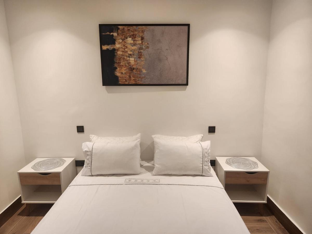 Modern Luxury Retreat: 2-Bedroom Apartment In The Heart Of Marrakech Marakéš Exteriér fotografie