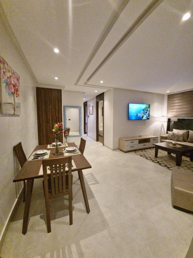 Modern Luxury Retreat: 2-Bedroom Apartment In The Heart Of Marrakech Marakéš Exteriér fotografie